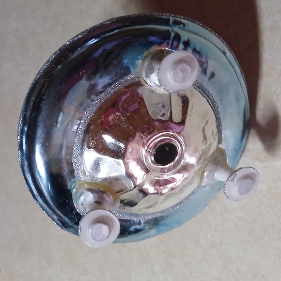 Santa in Mars Spaceship Ornament - Picture 4 of 8